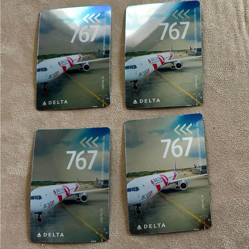 Delta 767-400 Commemorative Cards — Navy Blue and White with Red Accents